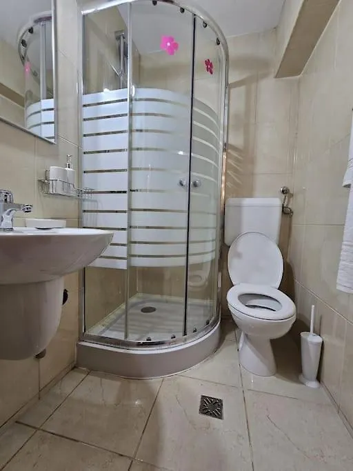 Ultra Central Luxury 3Br 2Bath Apt & Amazing Views Bukareszt 0*,  Rumunia